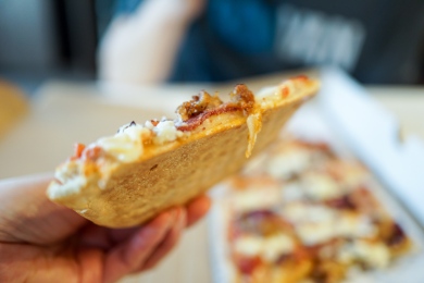 Love Pizza: Crust
