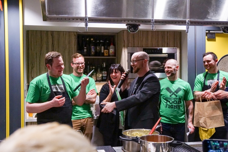 Edmonton Food Fight 2: Chris of Knifewear Edmonton Awarding Chef Spencer Thompson