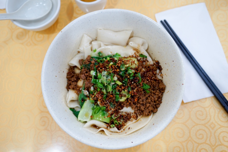 Noodle Feast: #312 Hand Pulled Noodles, Minced Pork Sauce and Hot Chili Oil